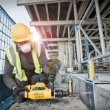 Молоток отбойный, сетевой, чемодан DeWALT (D25810K)