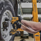 Гайкокрут ударний акумуляторний безщітковий DeWALT, кейс TSTAK (DCF891NT)