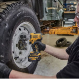 Гайкокрут ударний акумуляторний безщітковий DeWALT, кейс TSTAK (DCF891NT)