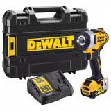 Гайкокрут ударний акумуляторний безщітковий DeWALT + зарядний пристрій, акумулятор 12V XR Li-lon 5 Аг, валіза TSTAK (DCF901P1)