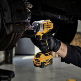 Гайкокрут ударний акумуляторний безщітковий DeWALT, валіза TSTAK (DCF901P2)