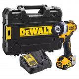 Гайкокрут ударний акумуляторний безщітковий DeWALT + зарядний пристрій, акумулятор 12V XR Li-lon 5 Аг, валіза TSTAK (DCF903P1)