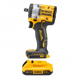 Гайкокрут ударний акумуляторний безщітковий DeWALT + 2 акумулятори, зарядний пристрій, валіза TSTAK (DCF921D2T)