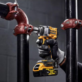 Гайкокрут ударний акумуляторний безщітковий DeWALT + 2 акумулятори, зарядний пристрій, кейс TSTAK (DCF921P2T)