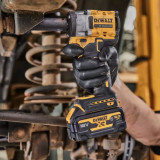 Гайкокрут ударний акумуляторний безщітковий DeWALT + 2 акумулятори, зарядний пристрій (DCF923P2G)
