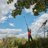 Высоторез аккумуляторный, бесщеточный, со штангой DeWALT (DCMPS567N)