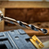Набір свердел по металу DeWALT Black&Gold 1/1.5/2/2.5/3/3.5/4х2/5/6/8 мм. 14 шт. (DT70727)