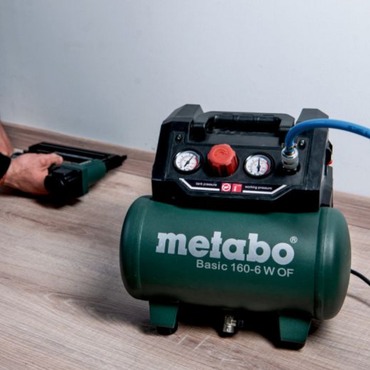 Компрессор Metabo Basic Basic 160-6 W OF (601501000) Компрессор Metabo Basic Basic 160-6 W OF (601501000)