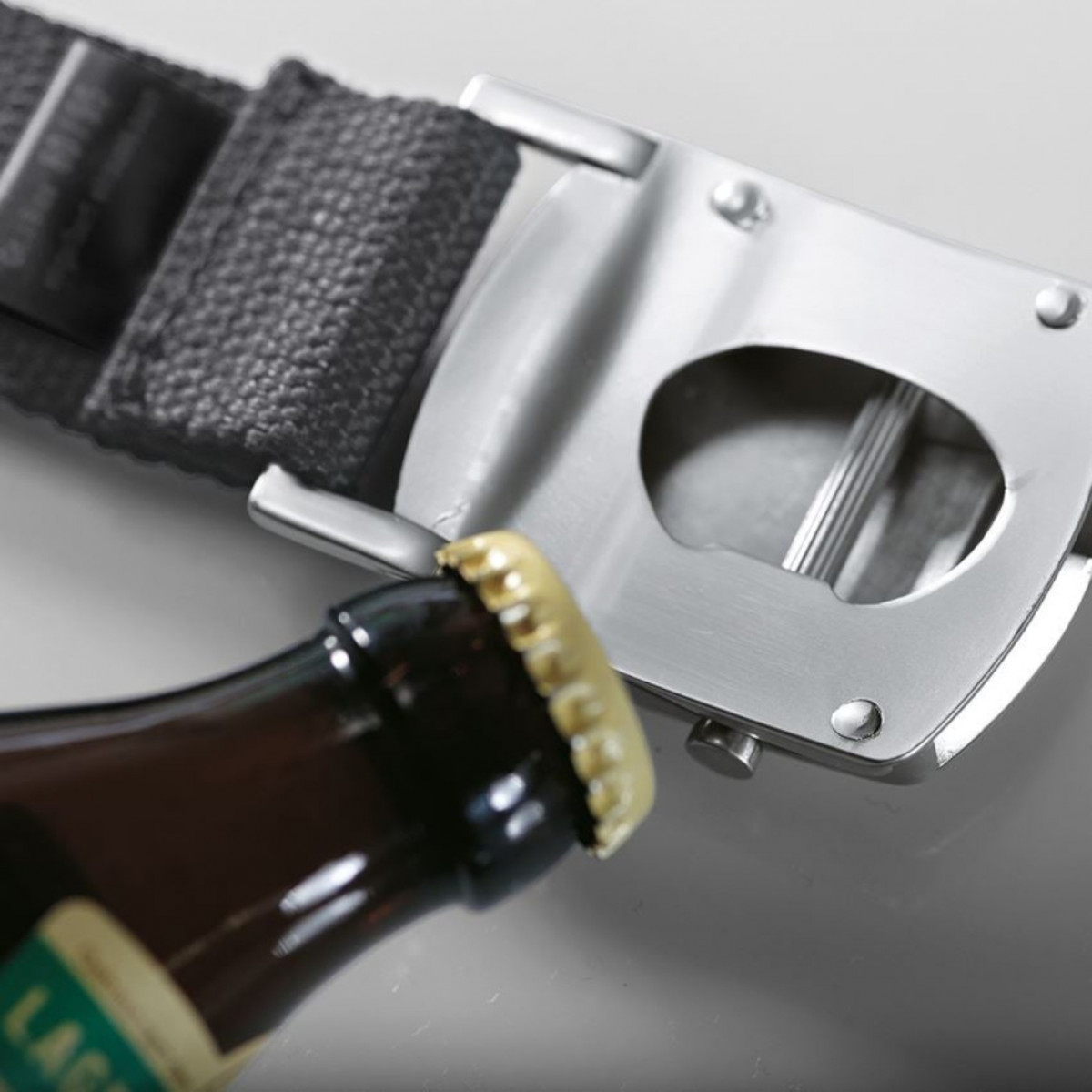 Ремень Strauss e.s., 40 мм, серый, металлическая пряжка с открывалкой (82.40.800) Ремень Strauss e.s., 40 мм, серый, металлическая пряжка с открывалкой (82.40.800)