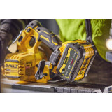 Пила дискова акумуляторна безщіткова DeWALT 18В, 190x30 мм (DCS573NT)
