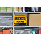 Компрессор воздушный безмасляный DeWALT 5л, 10бар, 88л/мин (DXCMS15RE) Компрессор воздушный безмасляный DeWALT 5л, 10бар, 88л/мин (DXCMS15RE)