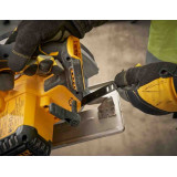 Пилка дисковая по металлу аккумуляторная DeWALT 18В, 184x20 мм (DCS383N)