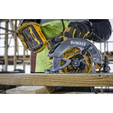 Пила дискова акумуляторна DeWALT 54В, 190х30 мм (DCS578NT)