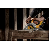 Пила дисковая бесщеточная аккумуляторная DeWALT 12В, 140x20 мм (DCS512N)