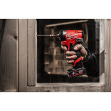Шуруповерт ударный аккумуляторный бесщёточный MILWAUKEE (170 Нм) M12 FID2-202Х (ЗУ+2акк.Х2Ач+HDкейс)