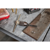 Набор метчиков и плашек метрически М3-М7 17 предметов MILWAUKEE (4932498720)