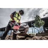 Каска защитная BOLT100™ вентилируемая для промышленного альпинизма черная MILWAUKEE