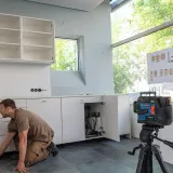 Лазерный нивелир Bosch Professional GLL 12V-100-33 CG, 3 × 360°, зеленый луч, 30/100 м (0601065400)