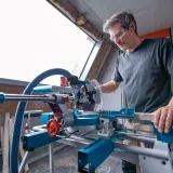 Пила торцовочная аккумуляторная Bosch GCM 18V-216 D Professional без АКБ и ЗУ, Ø216 мм (0601B51000)