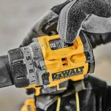 Дрель-шуруповёрт аккумуляторная бесщёточная DeWALT DCD800H2T