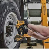 Гайкокрут ударний акумуляторний безщітковий DeWALT + 2 акумулятори, зарядний пристрій (DCF891P2G)