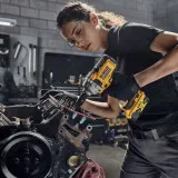 Гайковерт ударный аккумуляторный бесщёточный DeWALT DCF891P2T
