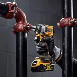 Гайковерт ударный аккумуляторный бесщёточный DeWALT DCF921P2T