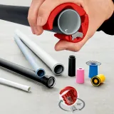 Труборіз KNIPEX BiX® для пластикових труб і ущільнювальних втулок (90 22 10 BK)