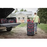 Зарядное устройство MILWAUKEE PACKOUT M18 PC6 EU (на 6 акк.) (4932480162)