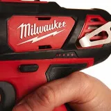 Аккумуляторная дрель-шуруповерт, крут. мом 40 Нм, MILWAUKEE M12 BPD-202C (4933441940)