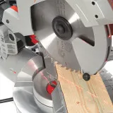 Пила торцовочная аккумуляторная MILWAUKEE 216 мм M18 SMS216-0 (4933471057)