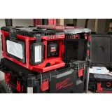 Зарядное устройство/фонарь MILWAUKEE M18 POALC-0 (4933478120)
