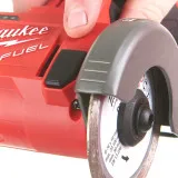 Аккумуляторная отрезная машина Milwaukee M12 FCOT-0 (4933464618)