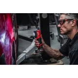 Аккумуляторный фонарь для цветоподбора MILWAUKEE M12 CML-401 (4933479366)