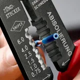 Клещи зажимные для опрессовки Knipex (97 32 240)