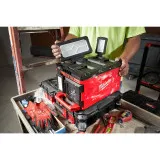 Зарядное устройство/фонарь MILWAUKEE M18 POALC-0 (4933478120)