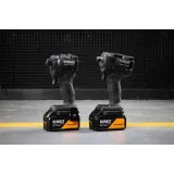 Набір акумуляторних інструментів DeWALT McLaren F1 Team (2 шт., 18В, 2х5Аг, безщіткові) (DCK2224MP2T)