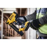 Степлер скобозабивной аккумуляторный DeWALT, 18 В, крепёж 25 мм (DCN701D2)