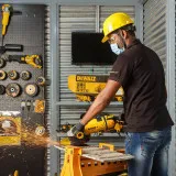 Шлифмашина угловая - болгарка сетевая DeWALT, 2600 Вт, диск 230 мм (DWE4579)