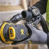 Шлифмашина эксцентриковая аккумуляторная бесщёточная DeWALT, 18 В, подошва 125 мм, без АКБ и ЗУ (DCW210N)