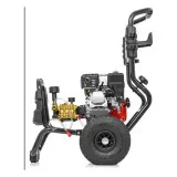 Мойка высокого давления бензиновая DeWALT, 190 бар, 600 л/ч (DXPW008E)