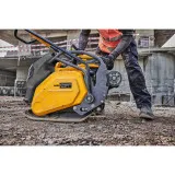 Вібраційна плита прямохідна акумуляторна DeWALT POWERSHIFT (DCPS7154N)