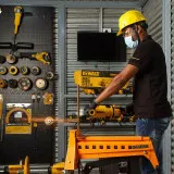Шлифмашина угловая - болгарка сетевая DeWALT, 2600 Вт, диск 230 мм (DWE4579)