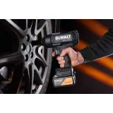 Набір акумуляторних інструментів DeWALT McLaren F1 Team (2 шт., 18В, 2х5Аг, безщіткові) (DCK2225MP2T)