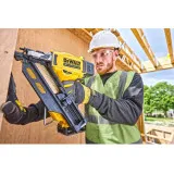 Пістолет цвяхозабивний акумуляторний безщітковий DeWALT, 18 В, кріплення 50 - 90 мм, магазин 55 шт. (DCN930P2)