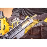 Пістолет цвяхозабивний акумуляторний безщітковий DeWALT, 18 В, кріплення 50 - 90 мм, магазин 55 шт. (DCN930P2)