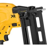 Пістолет цвяхозабивний акумуляторний безщітковий DeWALT, 18 В, кріплення 32-64 мм, магазин 110 шт., без АКБ та ЗП (DCN662N)