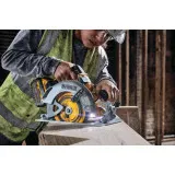 Пила дискова акумуляторна безщіткова DeWALT 18В, 190x30 мм (DCS573NT)