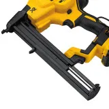 Степлер скобозабивной аккумуляторный бесщёточный DeWALT, 18 В, крепёж 12 - 38 мм (DCN681D2)