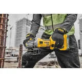 Шліфмашина кутова - болгарка акумуляторна безщіткова DeWALT, 18 В, диск 125 мм (DCG405H2T)